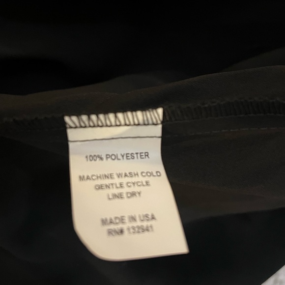 REVOLVE Amanda Uprichard Cherri Gown in Black Size Medium - Picture 8 of 12